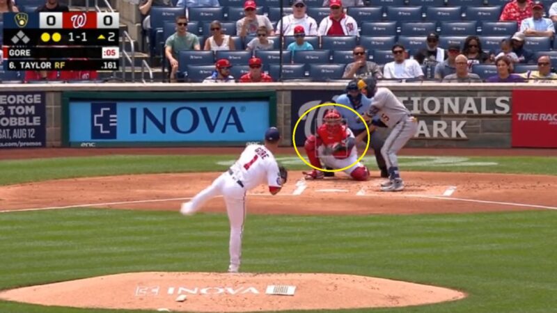 A pitch in the glove of the Nats