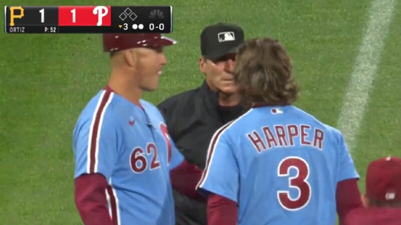 Bryce Harper yelling at Angel Hernandez
