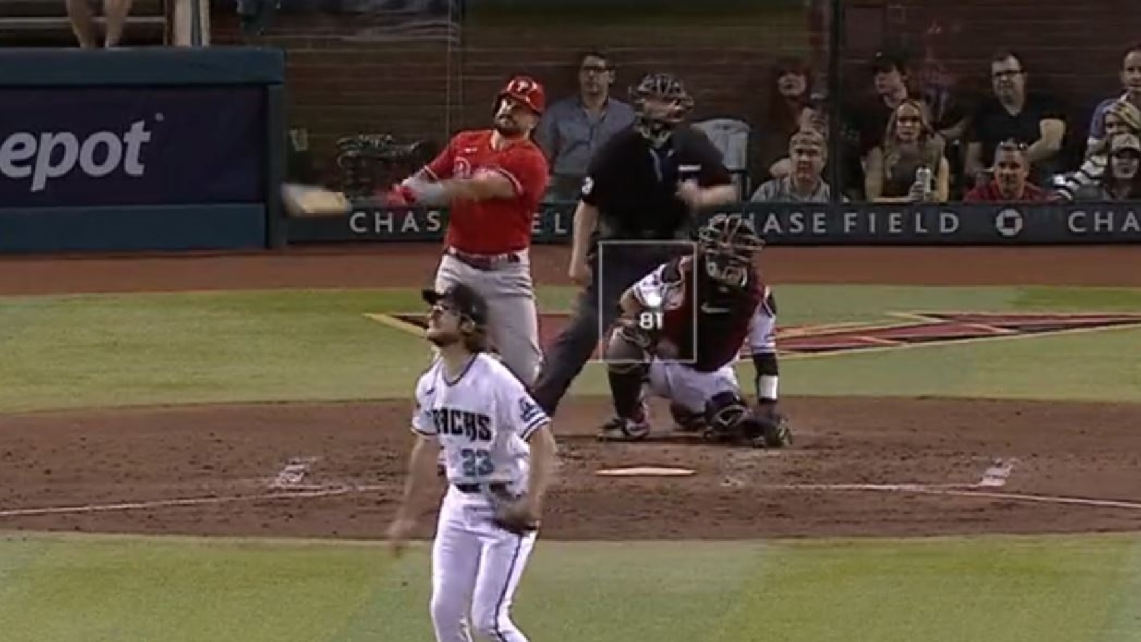 Kyle Schwarber ejection: Former Boston Red Sox slugger slams bat