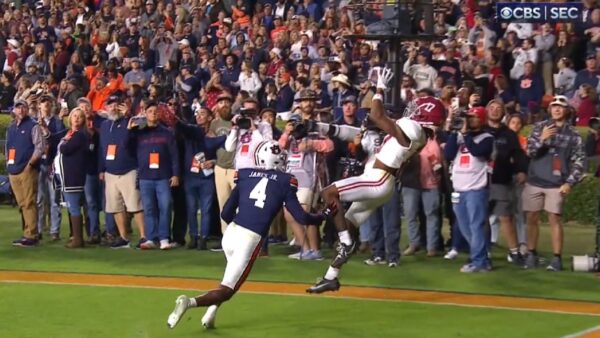 Jalen Milroe Delivers Milroe Miracle Touchdown To Beat Auburn In Iron Bowl 4545