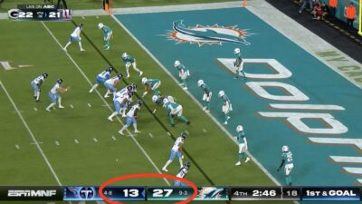 Dolphins and Titans lining up