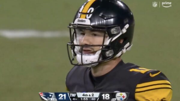 Steelers quarterback Mitchell Trubisky looks on
