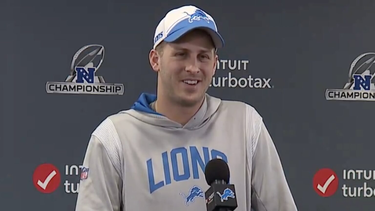 Jared Goff Has Funny Exchange With Reporter Over Lions' Roster