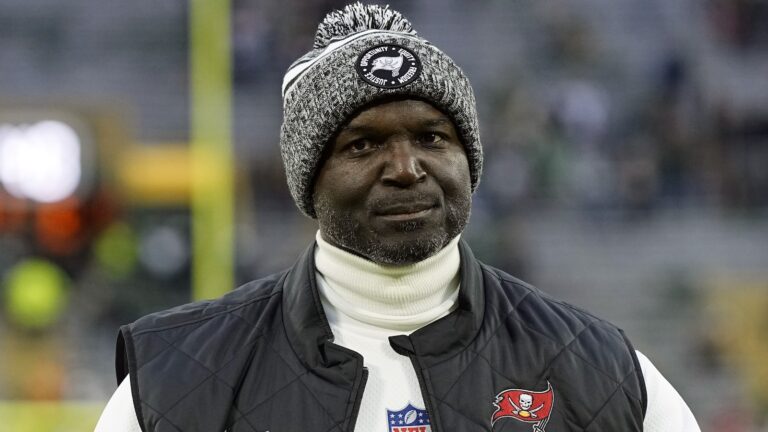 Todd Bowles Had Great Quote After Helping Mike Evans Hit $3 Million Bonus