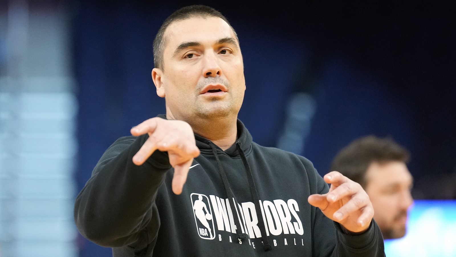 Warriors assistant coach Milojevic dead at 46 after heart attack
