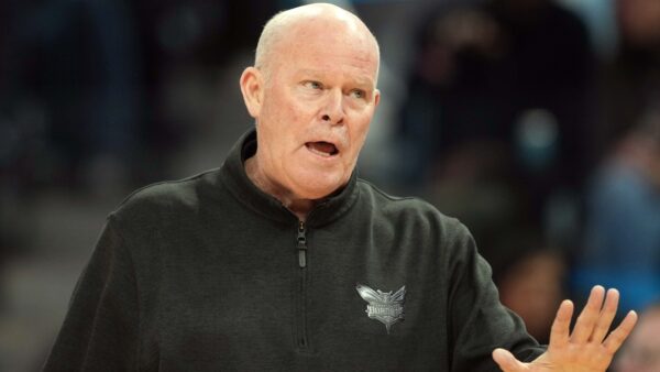 Steve Clifford puts his hand up