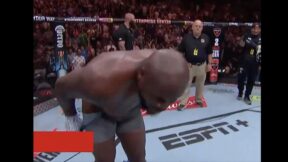 Derrick Lewis moons the crowd during UFC Fight Night