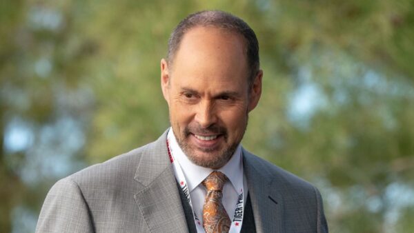 Ernie Johnson in a suit