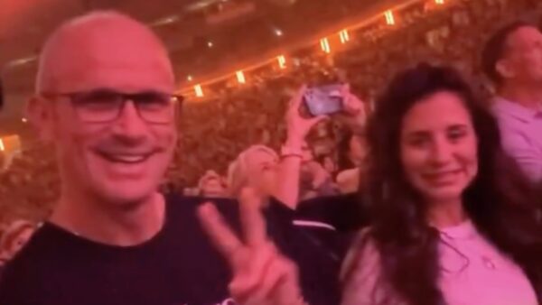 Dan Hurley poses with his wife Andrea at a concert