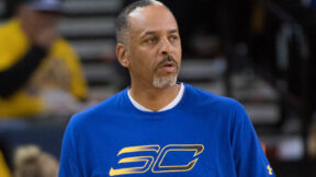 Dell Curry wearing a Steph Curry shirt