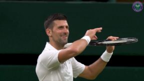 Novak Djokovic violin celebration