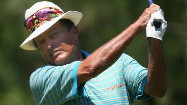 Chi Chi Rodriguez finishes a swing