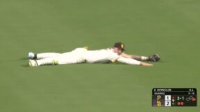 Padres outfielder Jackson Merrill making a diving catch