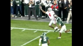 Ohio State wide receiver Jeremiah Smith making a one-handed catch against Michigan State