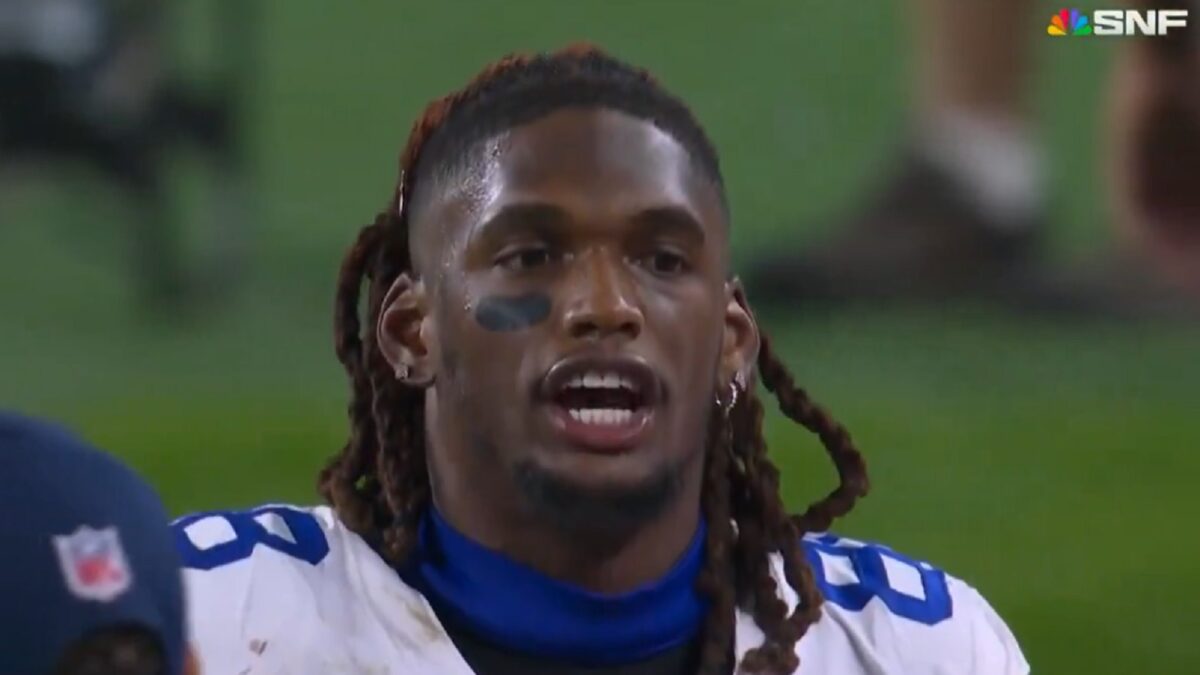 what-did-ceedee-lamb-say-to-dak-prescott-on-sidelines