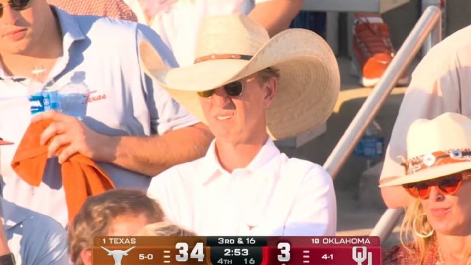 Cooper Manning was wearing the wildest cowboy hat to Texas-Oklahoma game