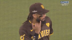 Padres outfielder Fernando Tatis Jr. trolling Dodgers fans