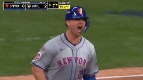 Pete Alonso celebrating a homer