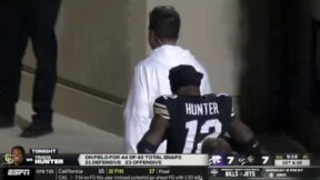 Travis Hunter leaves Colorado-Kansas State game with an apparent shoulder injury