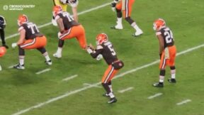 Jameis Winston ready to receive a snap