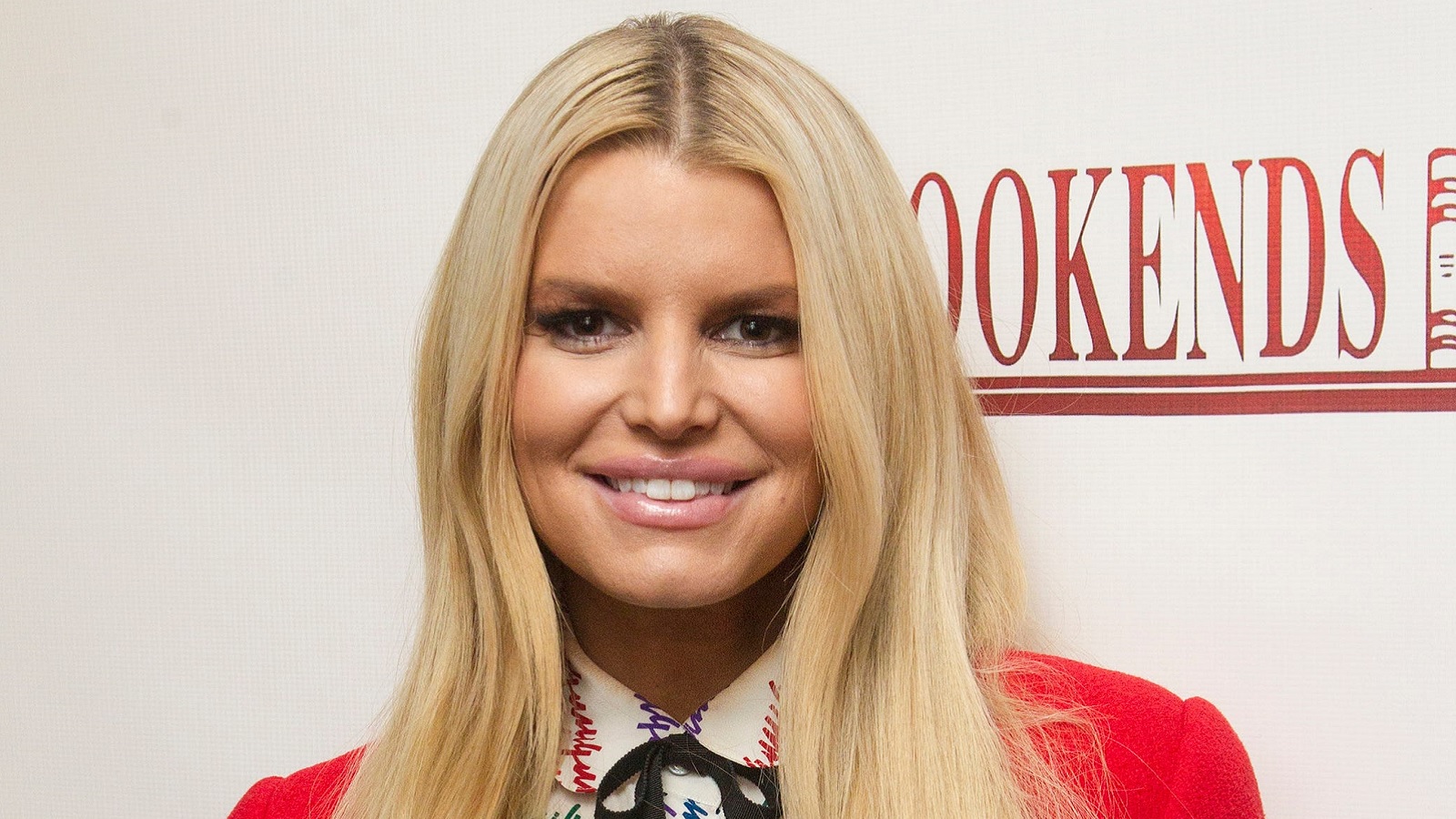 Jessica Simpson smiles