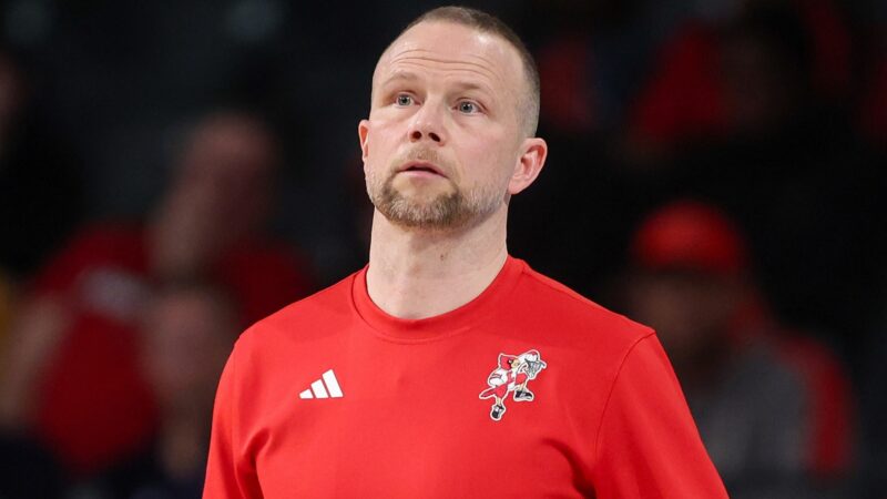 Pat Kelsey in a Louisville shirt