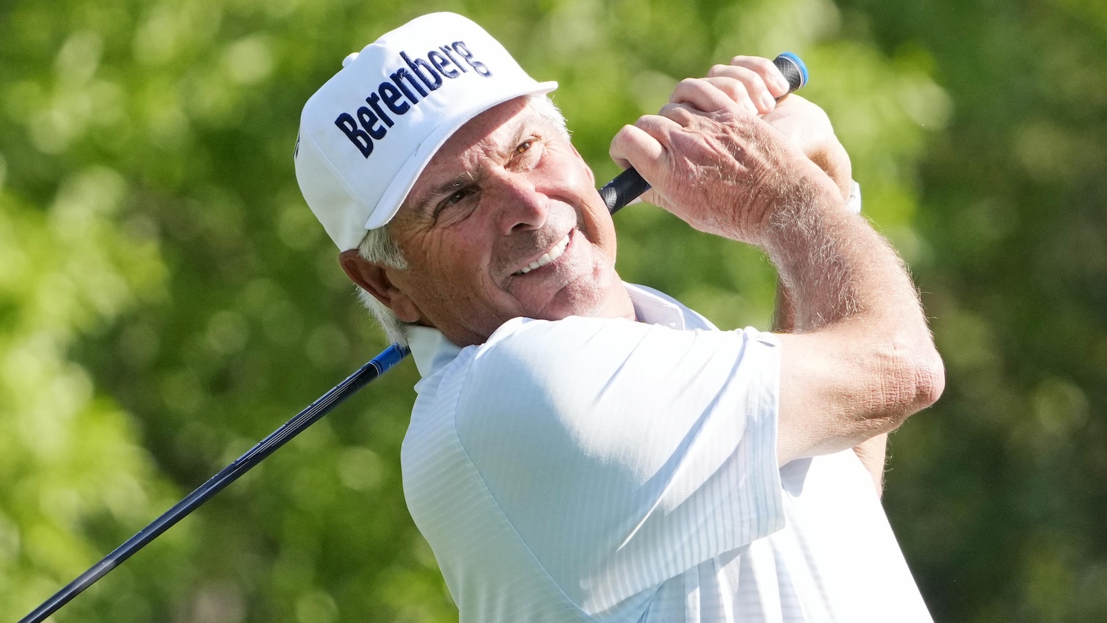 Fred Couples poses after a shot