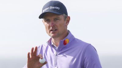 Justin Rose acknowledges the crowd
