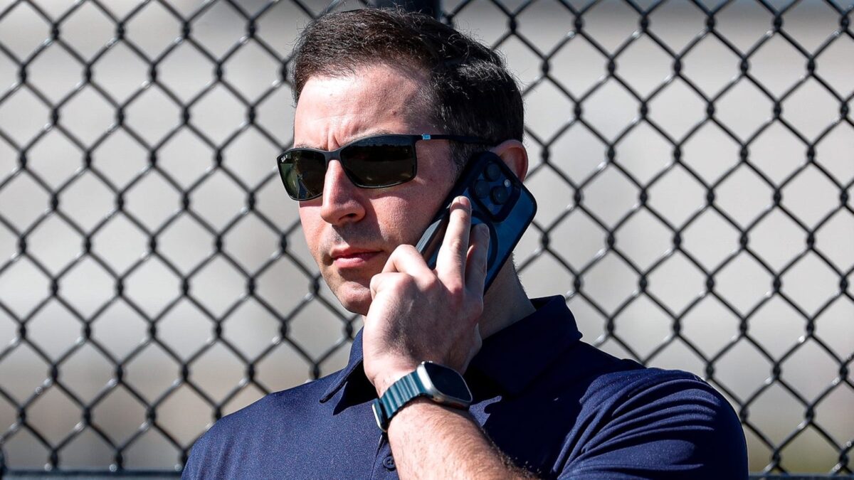 Tigers exec was allegedly caught sending graphic photos before resignation
