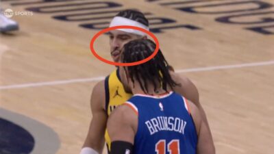 Knicks guard Jalen Brunson headbutts Pacers guard Andrew Nembhard