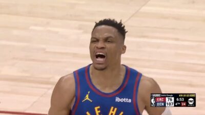Russell Westbrook shouting after getting called for a technical foul