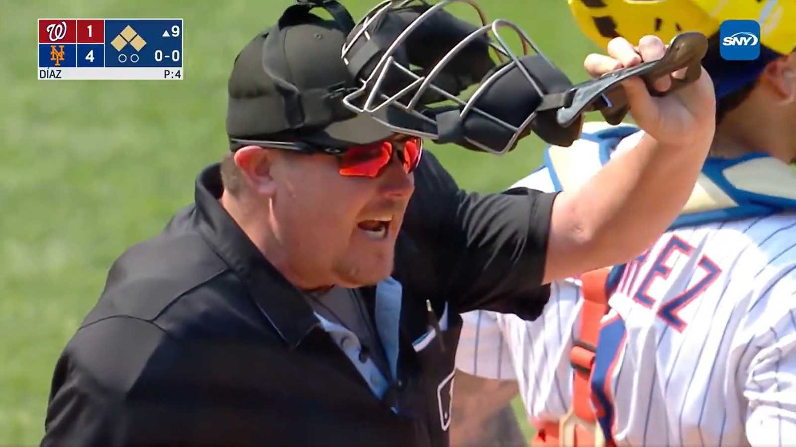 Chad Whitson barking at the Mets