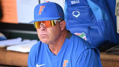 Kevin O'Sullivan managing the Florida Gators