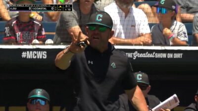 Kevin Schnall getting ejected