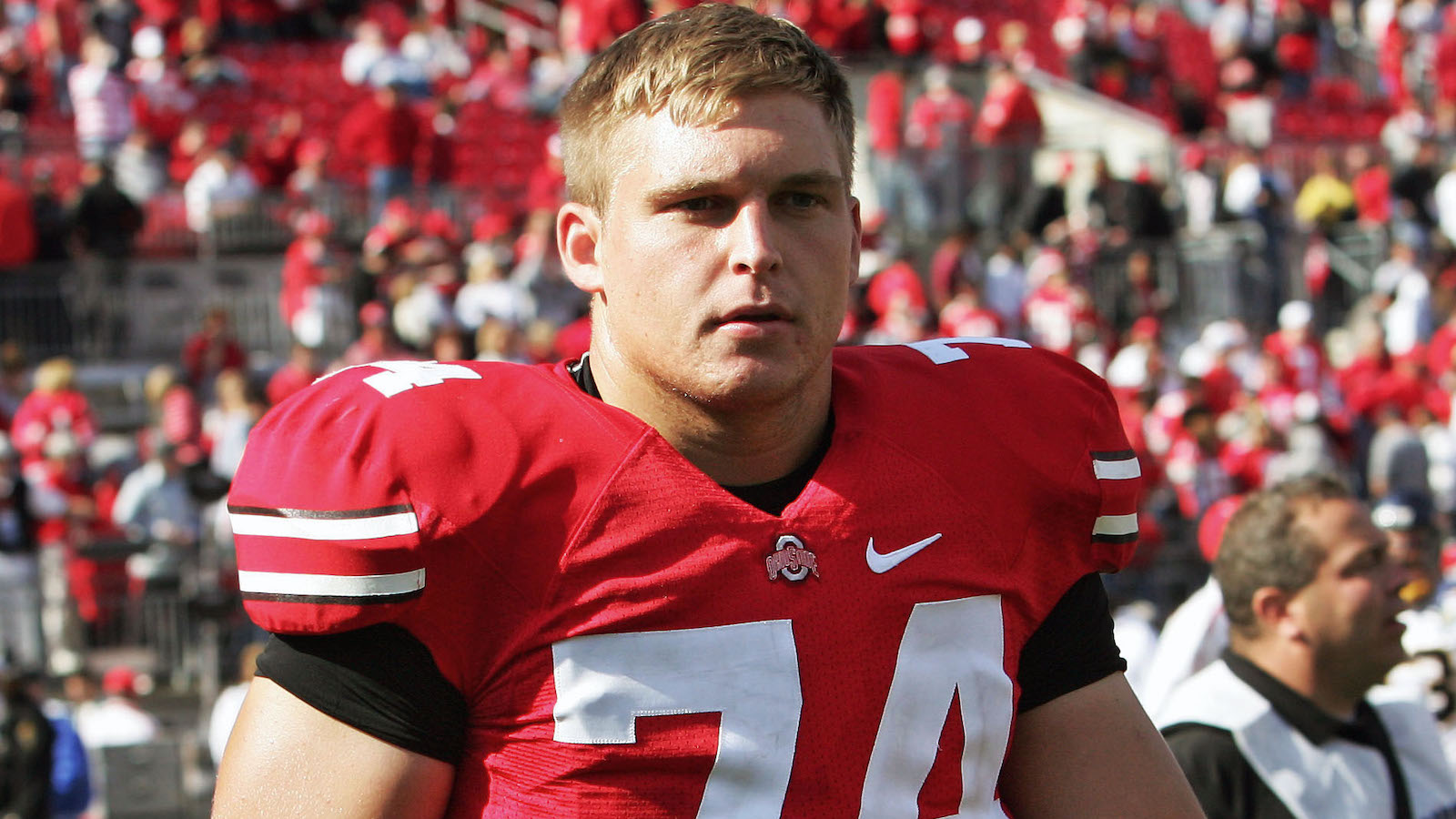 Ohio State player Kirk Barton looking on