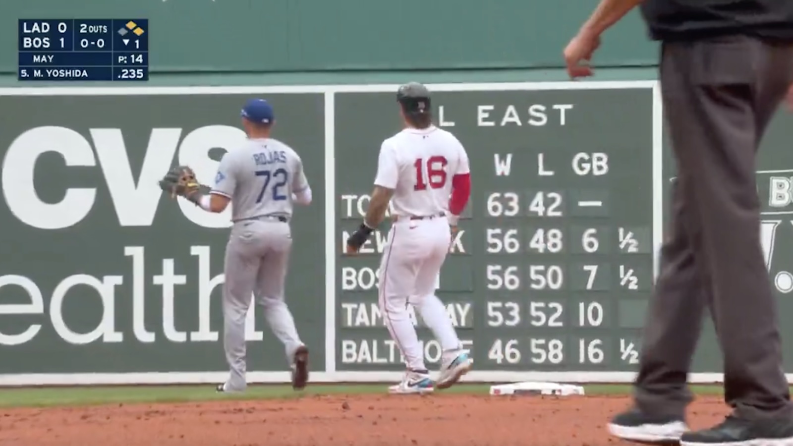 Jarren Duran rounds second base