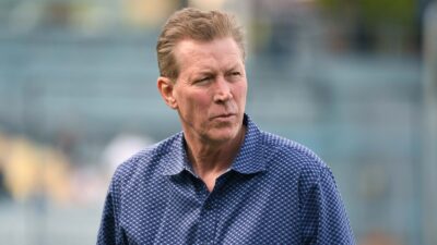 Orel Hershiser before a game