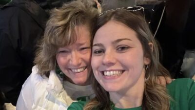 Sophie Brunner and her mother Darcy pose for a photo