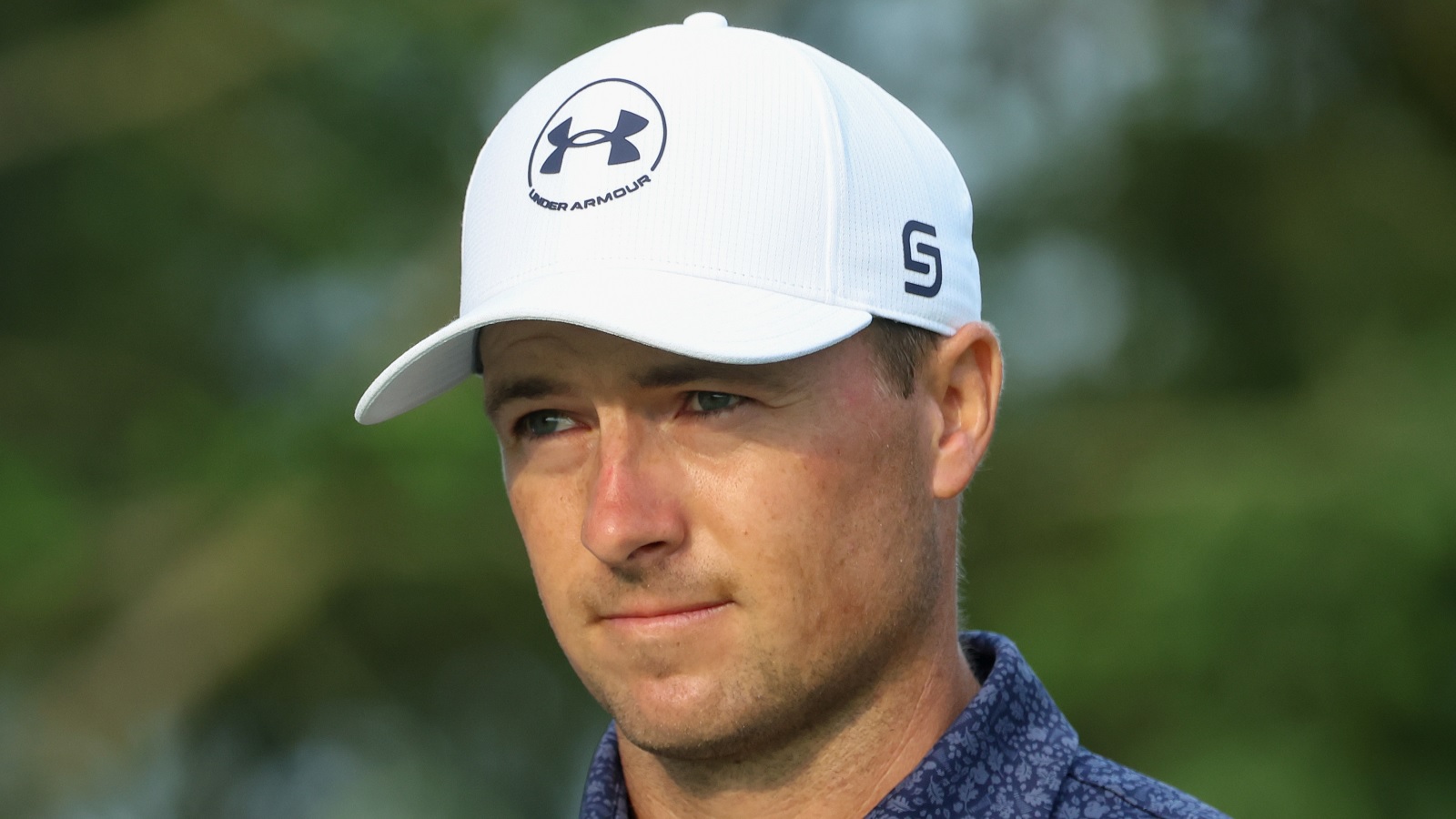 Jordan Spieth in a hat