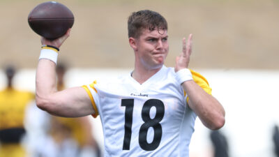 Will Howard throwing a football at Steelers training camp