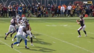 Caleb Williams drops back to pass