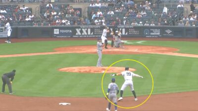 Aaron Judge relaying signs