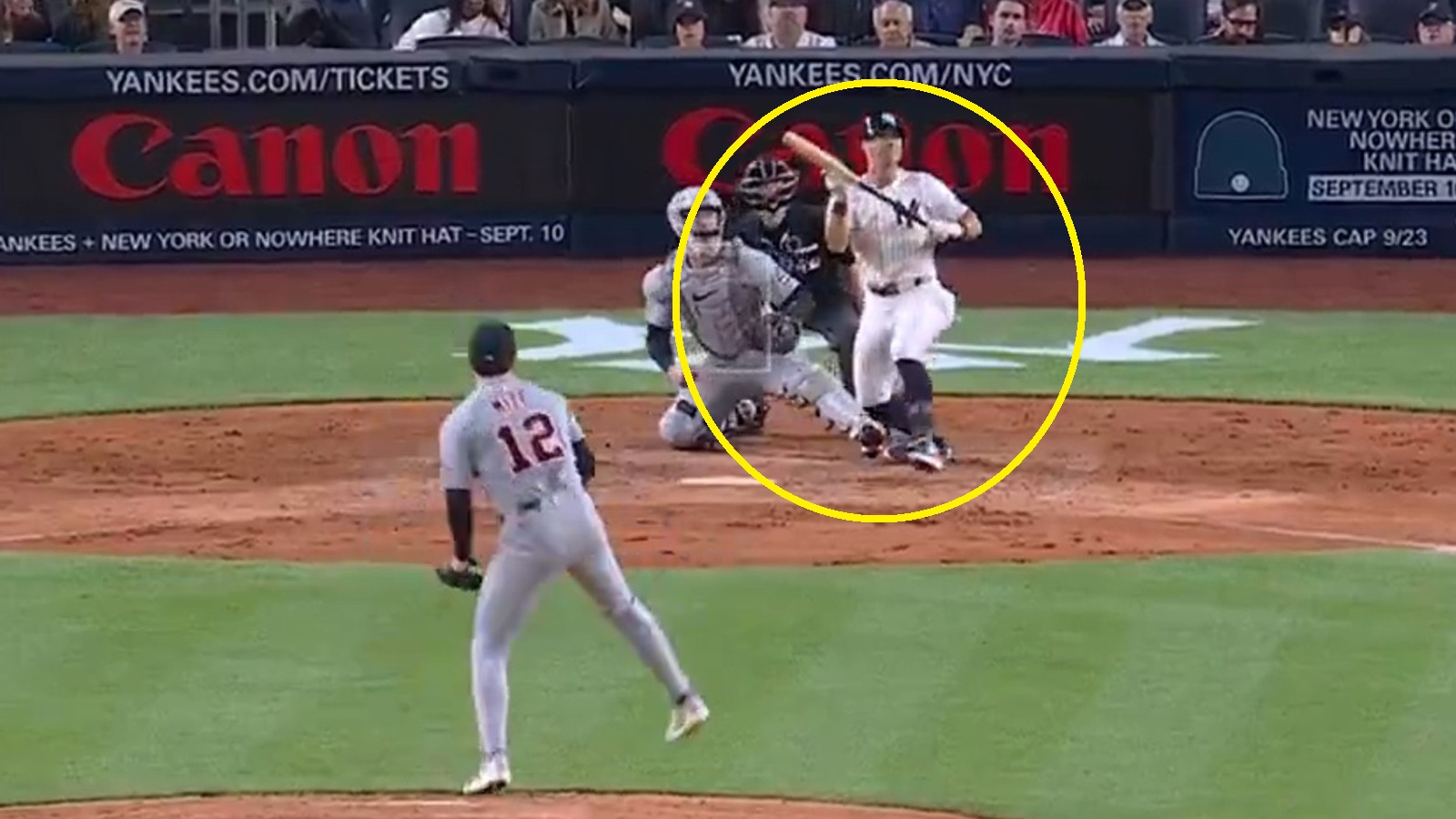 Anthony Volpe bunting a ball