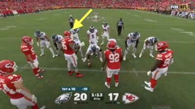 Jalen Hurts and Chris Jones talking trash during an Eagles-Chiefs game