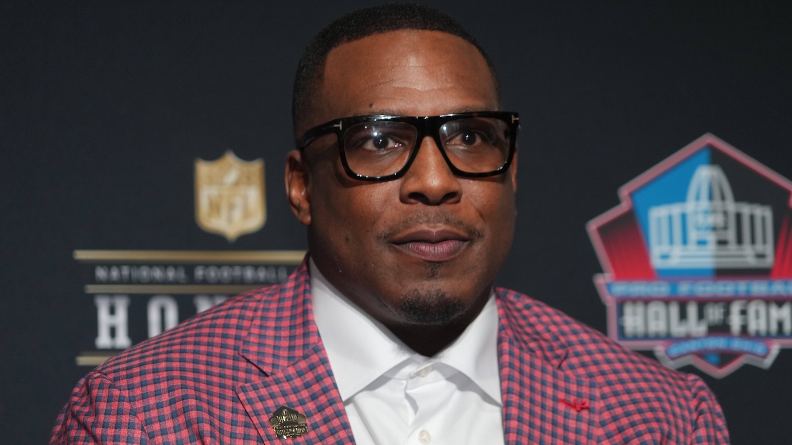 Antonio Gates looks on