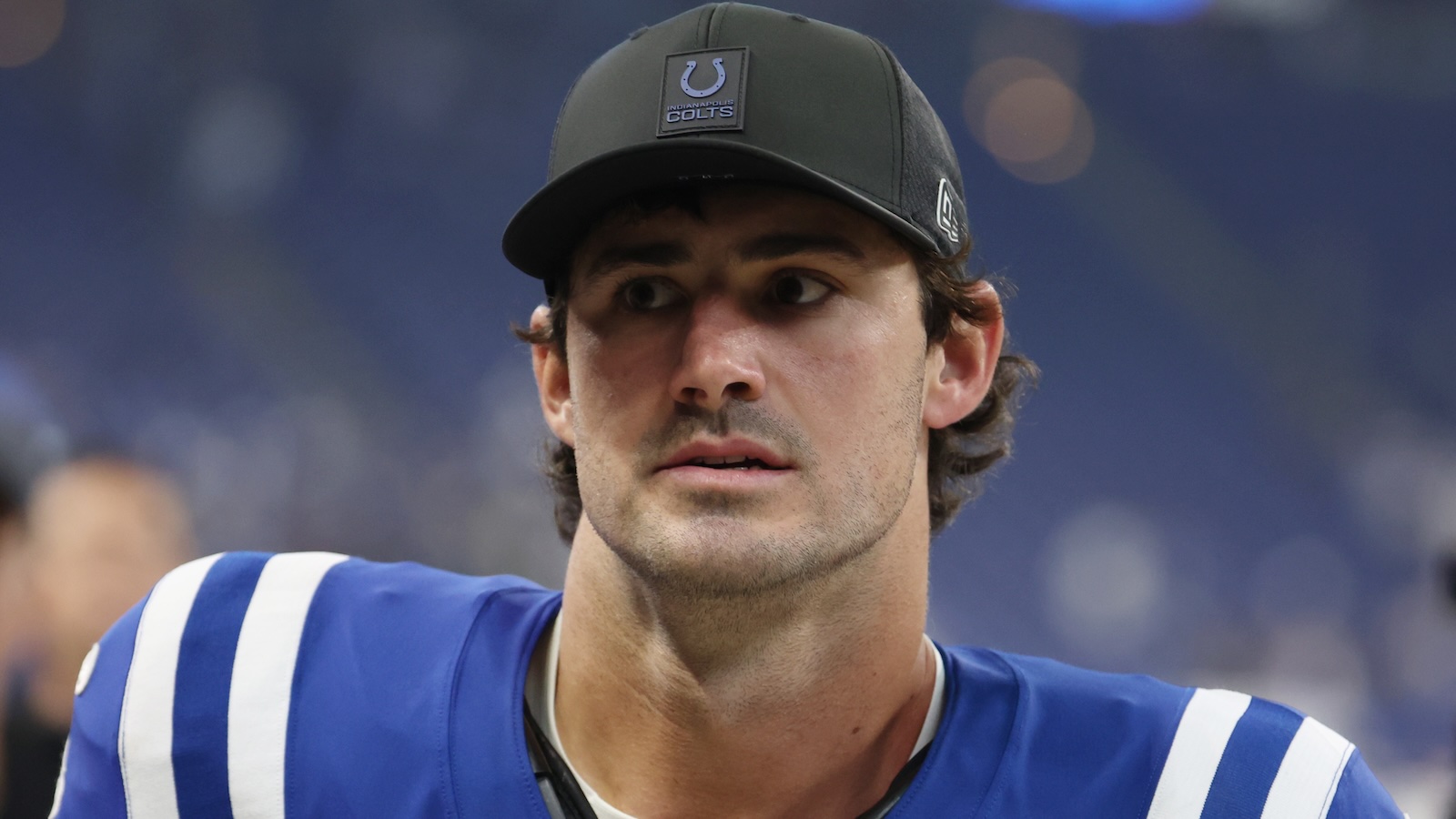 Daniel Jones looks on