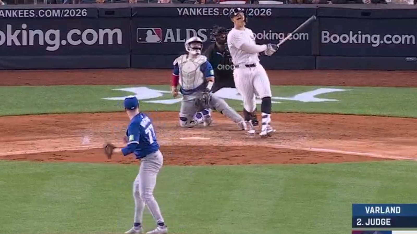 Aaron Judge hitting a home run