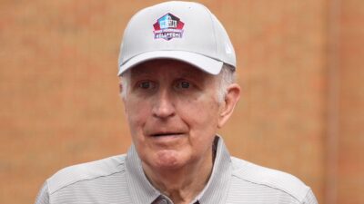 Paul Tagliabue looks on