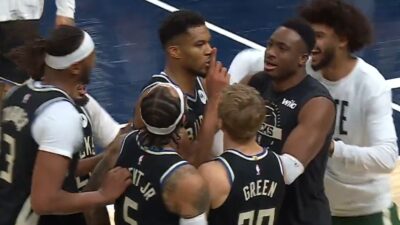 Giannis Antetokounmpo celebrating a game-winner