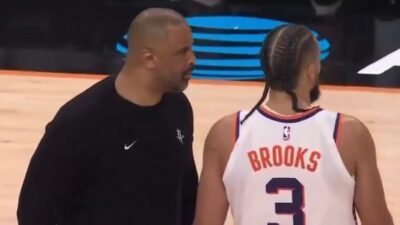 Ime Udoka talking to Dillon Brooks